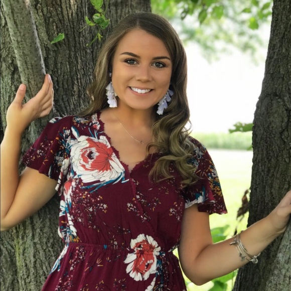 Meet your Posher, Natalie - Picture 1 of 1